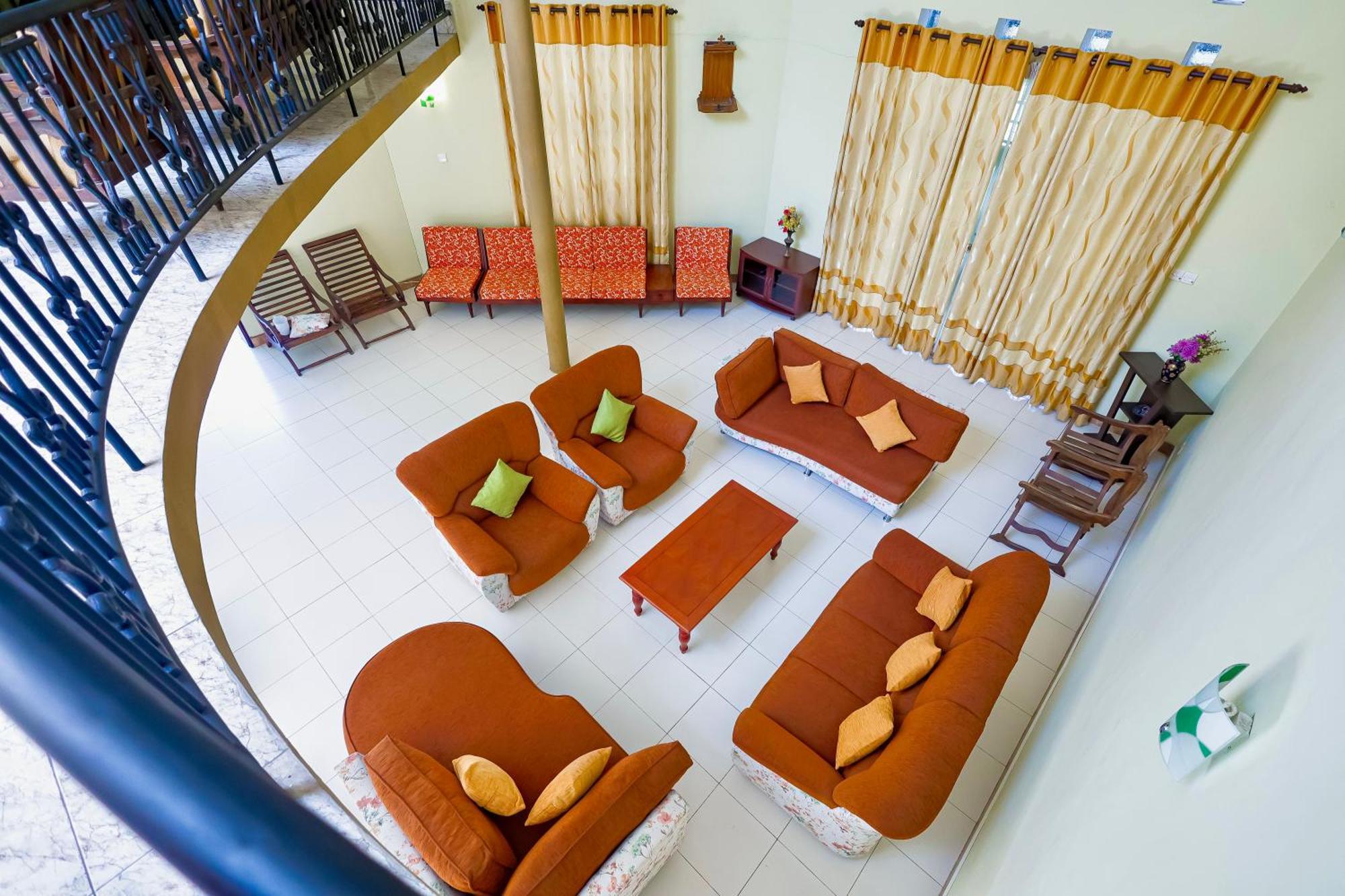 Limeshine - Airport Transit Hotels & Residences Katunayake Exterior photo